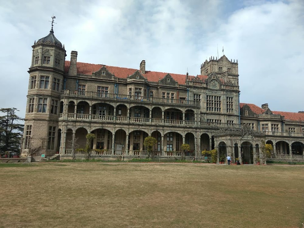 Gorton Castle - Tripopola