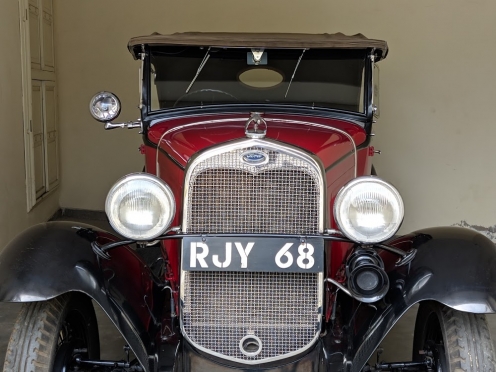 Vintage & Classic Car Museum