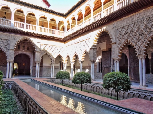 Skip the line guided tour to Alcazar [1 hour]