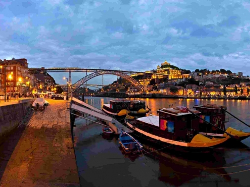 Cruise with Lunch included