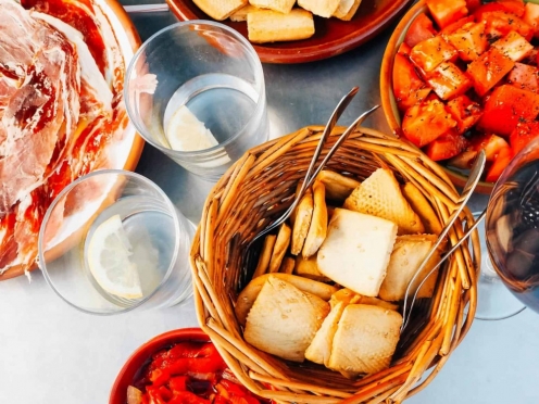 Gourmet Food and wine, tapas  experience