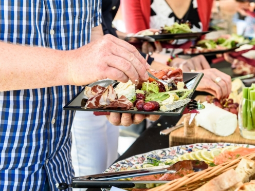 Gourmet food and wine /wine and cava tours in Barcelona.