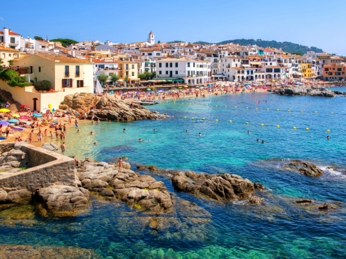 Trip to Costa Brava to Kayak , Snorkel , Scuba Dive with transfers and lunch.