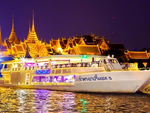 Cruise with dinner and sightseeing