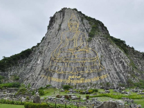 Khao Chi Chan Buddha Statue