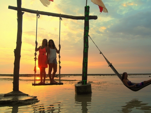 Gili Islands from Bali Roundtrip Transfer.