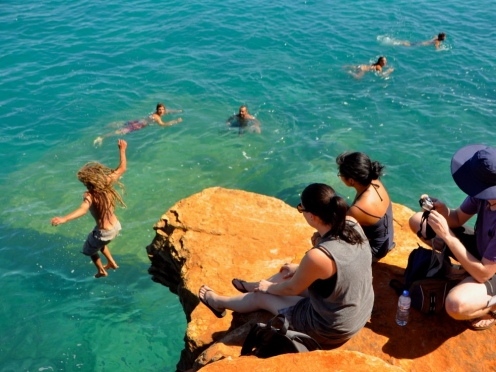 Cliff Jumping , Rappel , Canyoning