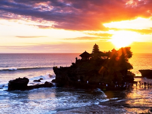 Tanah lot Sunset & River Rafting