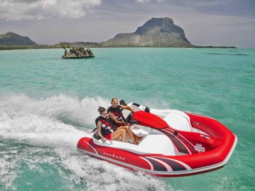 Very High Speed Jet Boat Rides