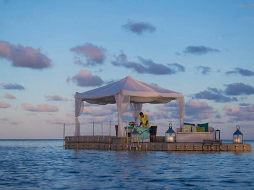 Floating Spa in the middle of the Ocean .