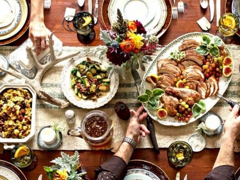 Gourmet Food Tour [ Eat & Drink like a local ]