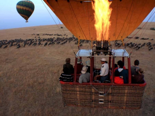 Hot Air Balloon with breakfast in the Jungle .