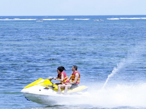 Jet Ski , Kite Surfing