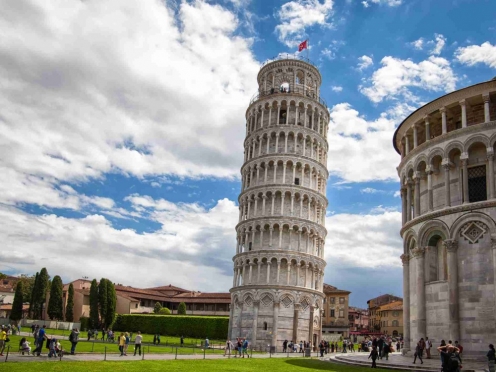 Self -guided Sightseeing at Pisa