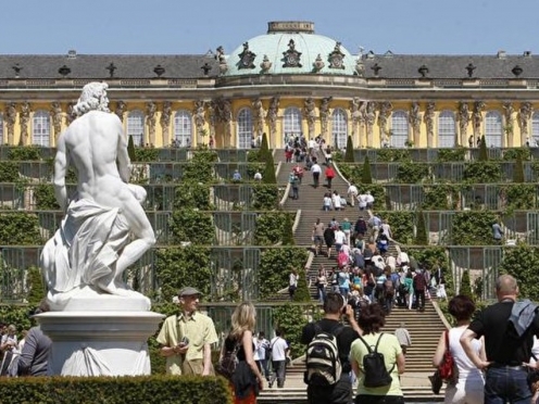 Potsdam Sightseeing palace