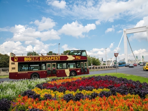 Hop On Hop Off Bus Tour