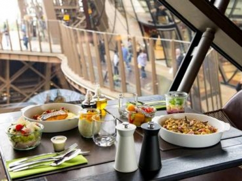 Skip the line Eiffel tower with gourmet 3 course lunch , Champagne