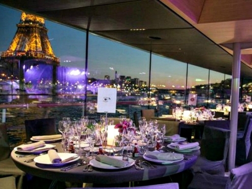 3 course dinner Seine river cruise