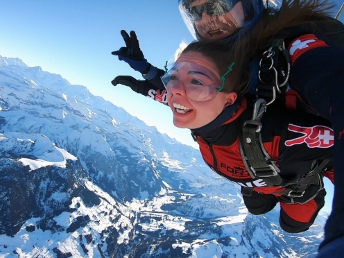 Skydiving in Interlaken