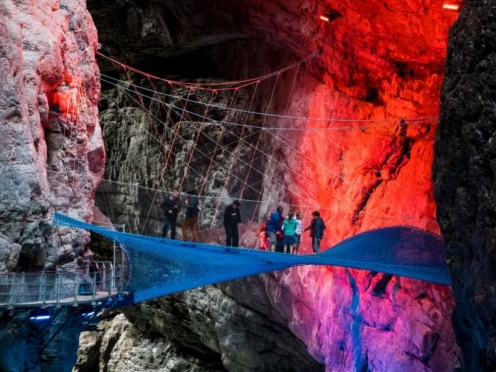 Glacier Canyon Grindewald [ Jungfrau Region ]