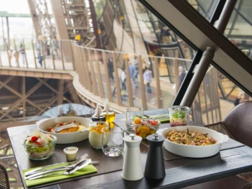 Skip the line Eiffel tower with gourmet 3 course lunch , Champagne