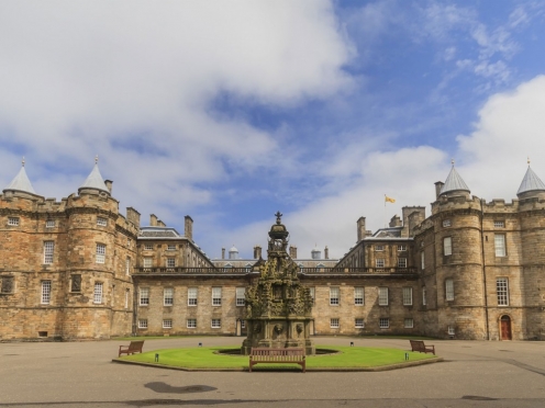 Palace of Holyroodhouse , Queens Gallery