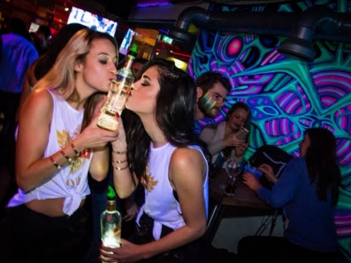 Pub Crawl Experience 