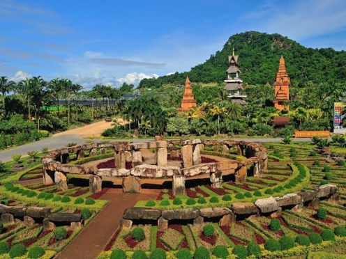Nong Nooch Tropical Garden 