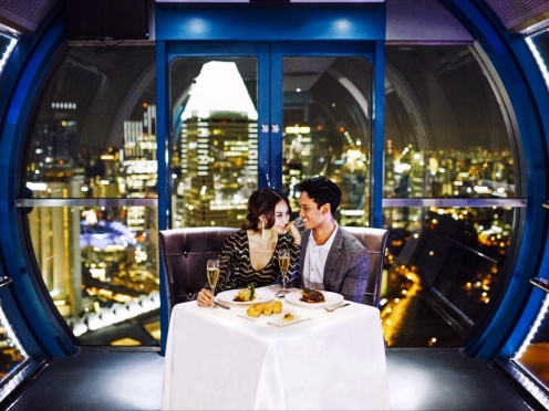 Dinner in the sky [ Cable Car]