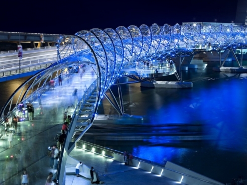 Helix Bridge