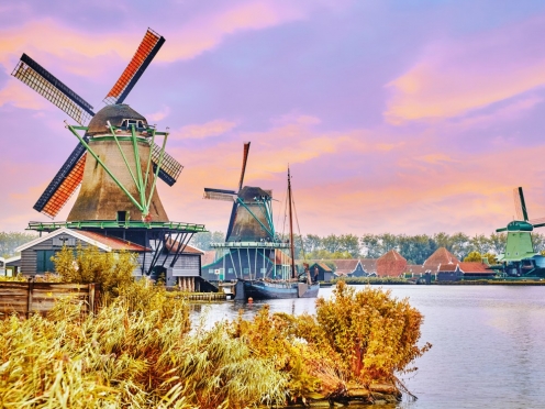 Zaanse Schans , Edam and Volendam [ 5.30hours.]