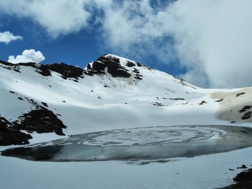 Bhrigu Lake 