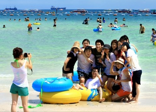Fascinating Bangkok , Pattaya , Phuket , Krabi &Phi Phi with Friends